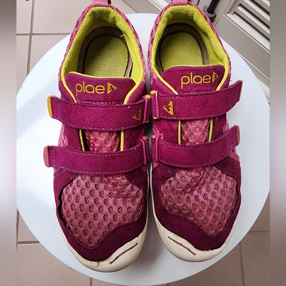 PLAE Kids Sneakers - Ty Style In Magenta and Lime, Size 3